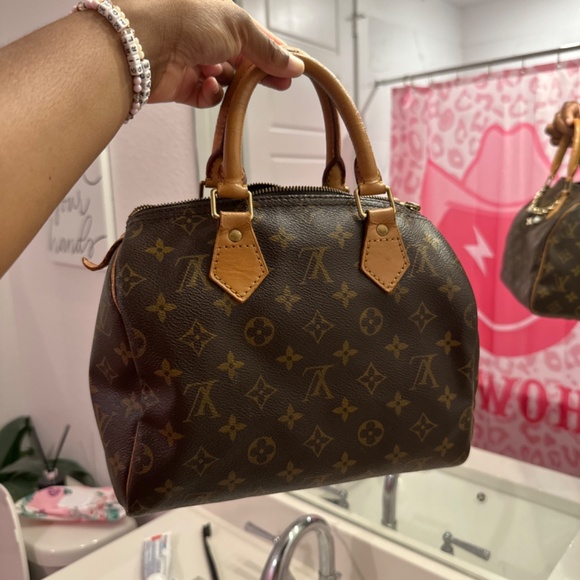 Vintage Louis Vuitton Handbag - Picture 8 of 9